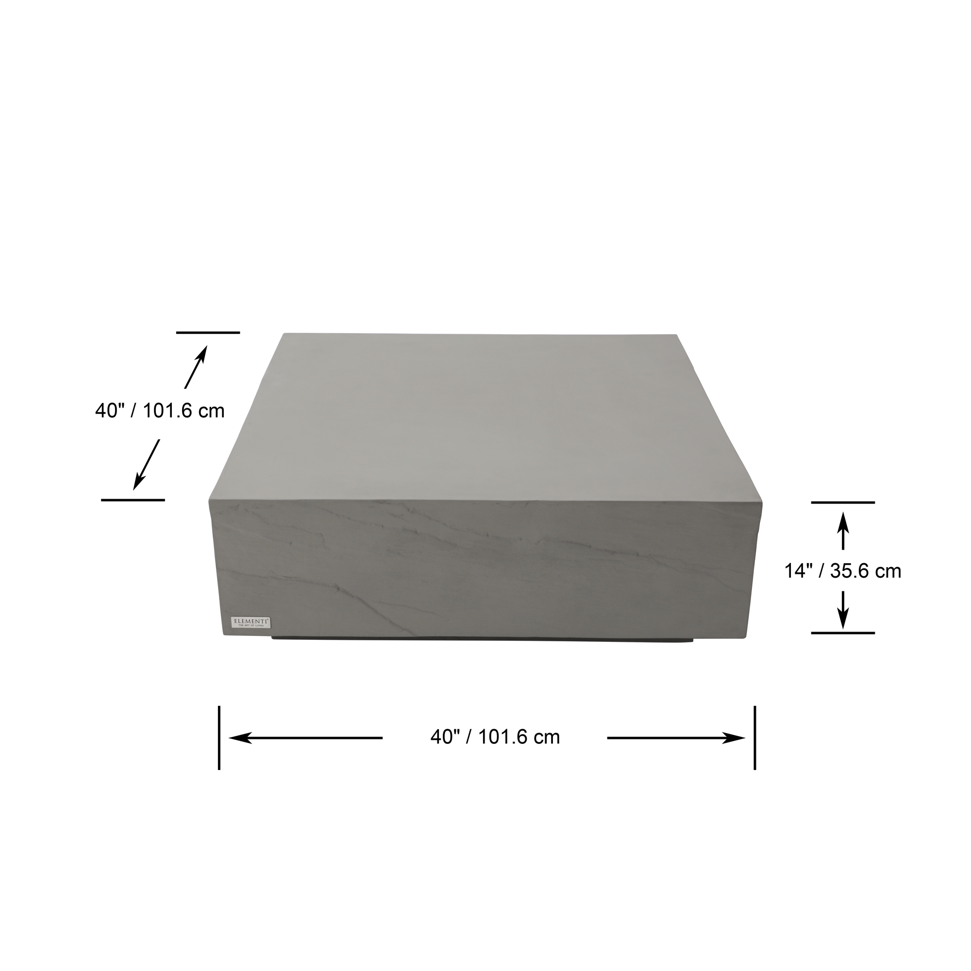 Fuß und Bodenkontakt eines Beton-Gartenmöbels – Untergrund und Luftzirkulation